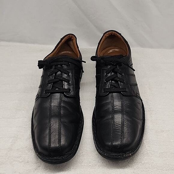 CLARKS TOUAREG VIBE BLACK LEATHER OXFORDS MENS 12 M GUC MADE IN INDIA - Picture 3 of 16